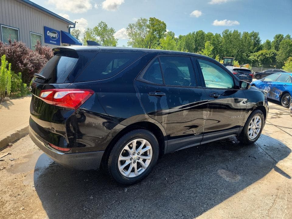 2018 CHEVROLET EQUINOX LS 3
