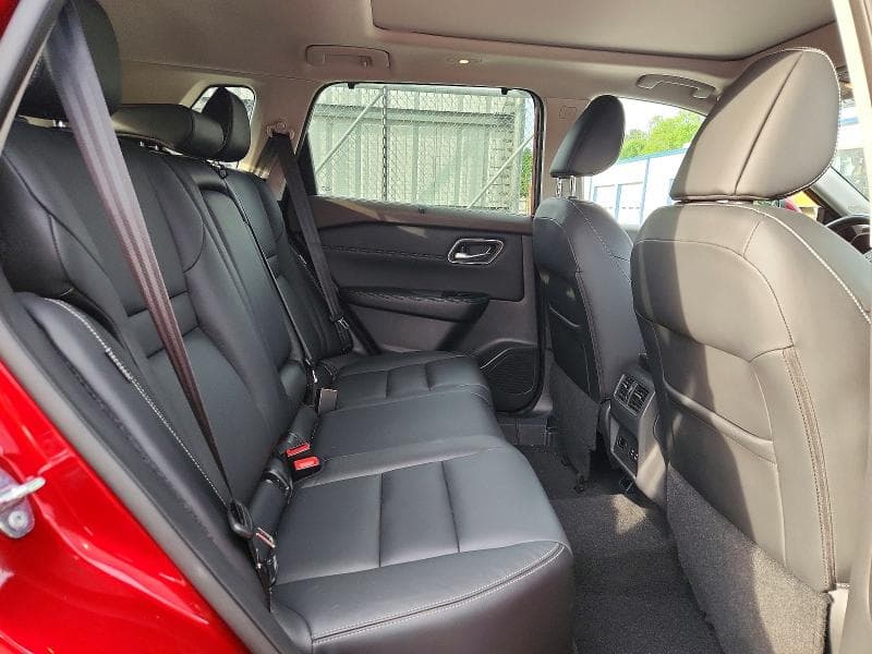 2021 NISSAN ROGUE SL 11