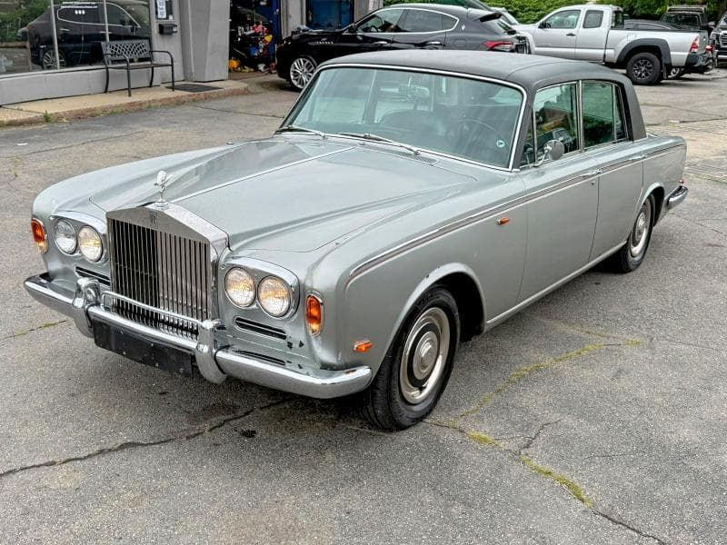 1968 ROLLS-ROYCE SILVER SHADO