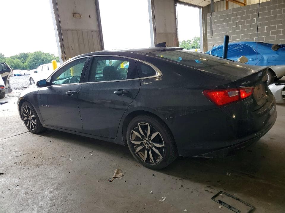 2017 CHEVROLET MALIBU LT 2