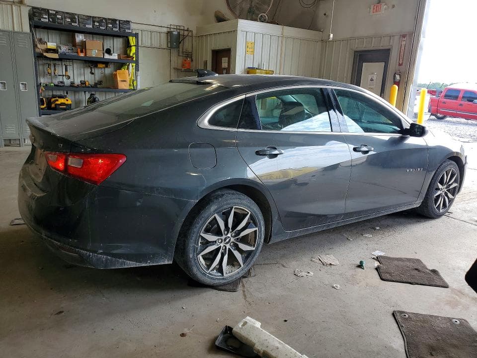 2017 CHEVROLET MALIBU LT 3