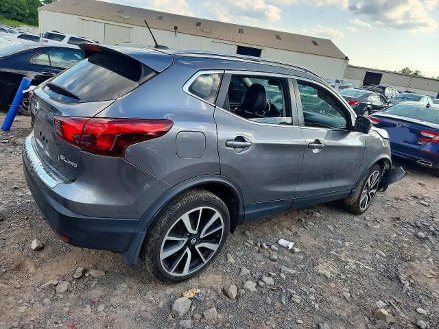 2017 NISSAN ROGUE SPORT SL 3