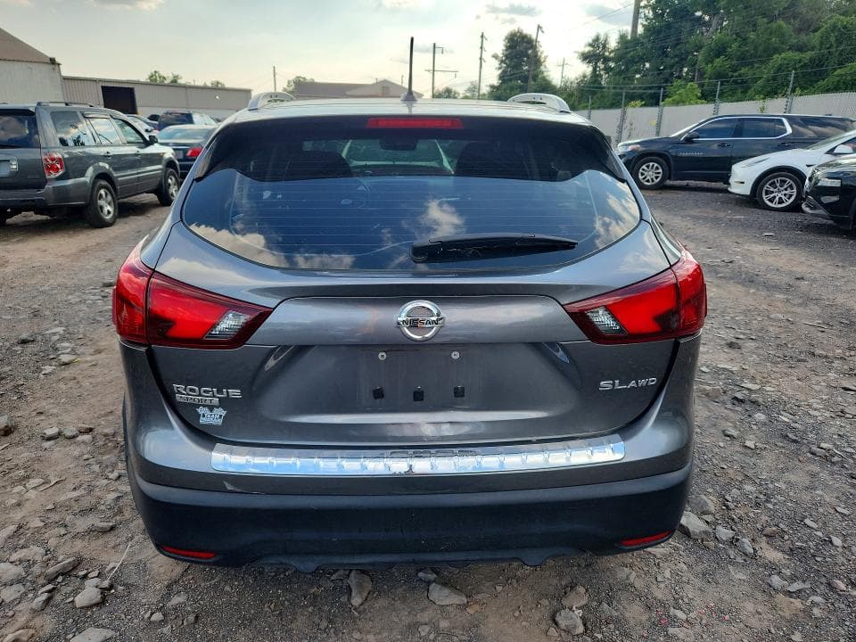 2017 NISSAN ROGUE SPORT SL 6