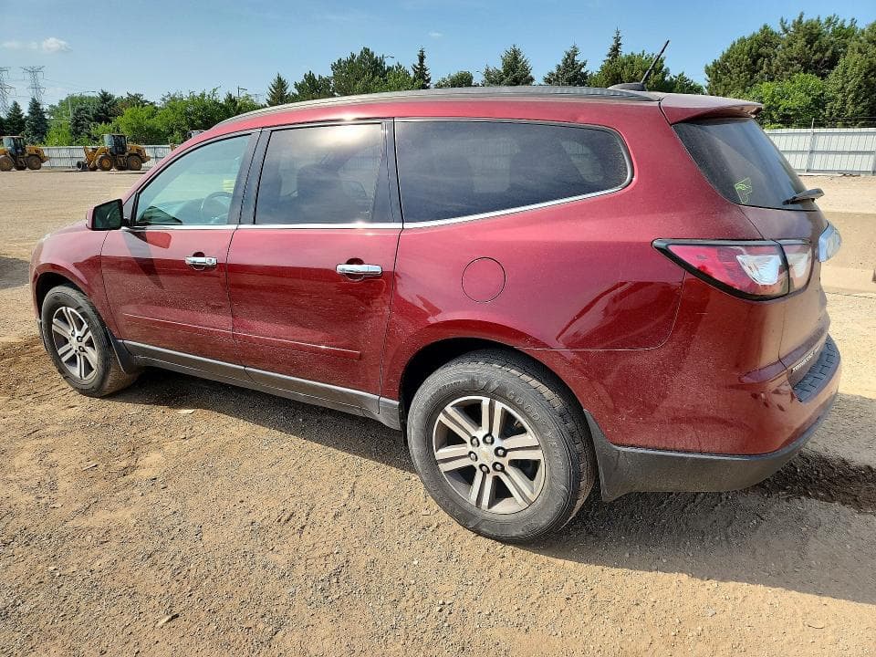 2017 CHEVROLET TRAVERSE LT LT 2