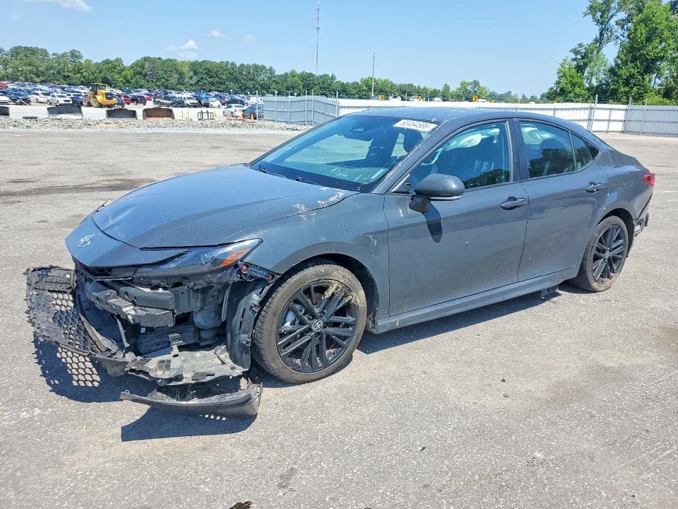 2025 TOYOTA CAMRY SE - 1