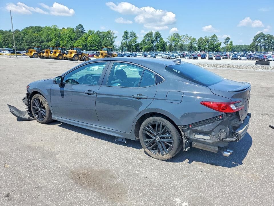 2025 TOYOTA CAMRY SE 2