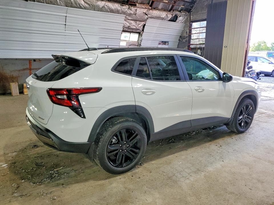 2025 CHEVROLET TRAX ACTIV 3