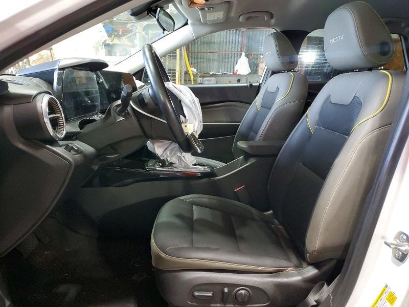 2025 CHEVROLET TRAX ACTIV 7