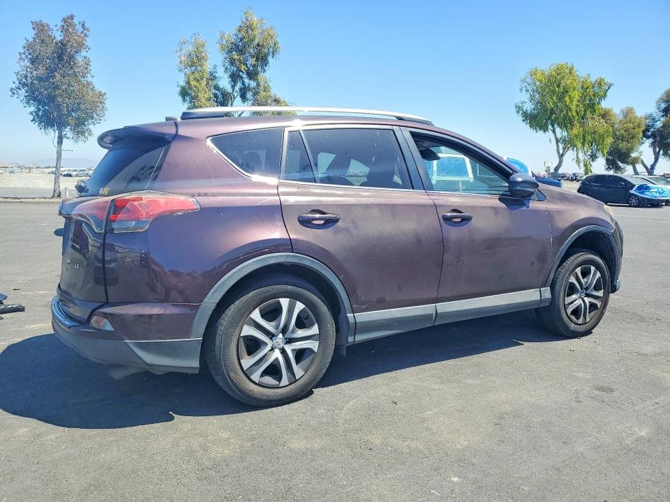 2017 TOYOTA RAV4 LE 3