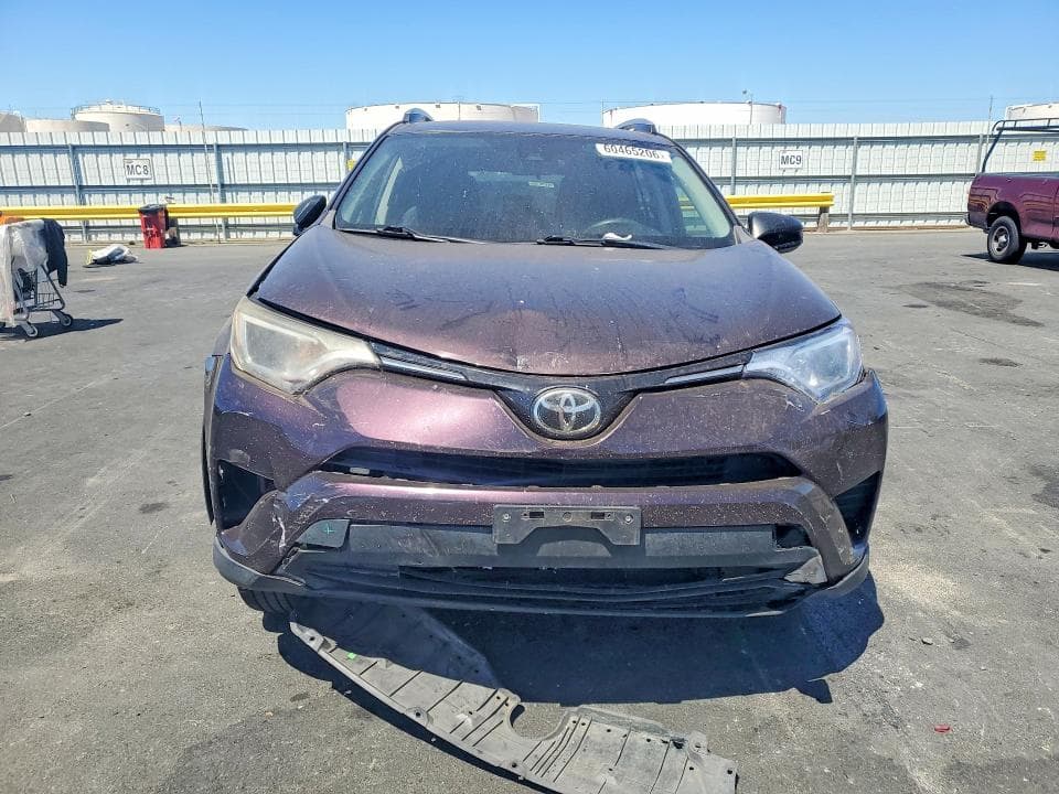 2017 TOYOTA RAV4 LE 5