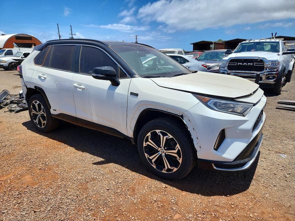 2021 TOYOTA RAV4 PRIME XSE 4
