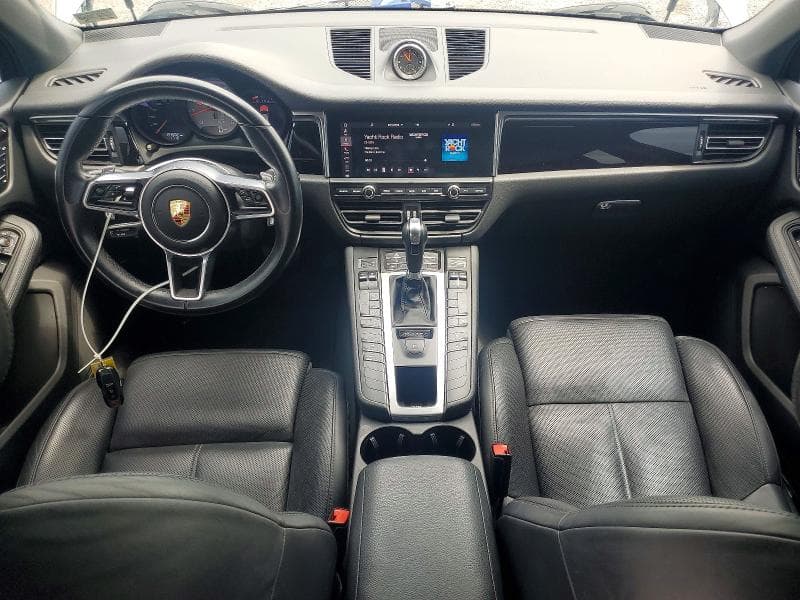 2019 PORSCHE MACAN S 8