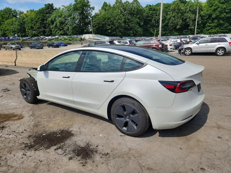 2022 TESLA MODEL 3 2