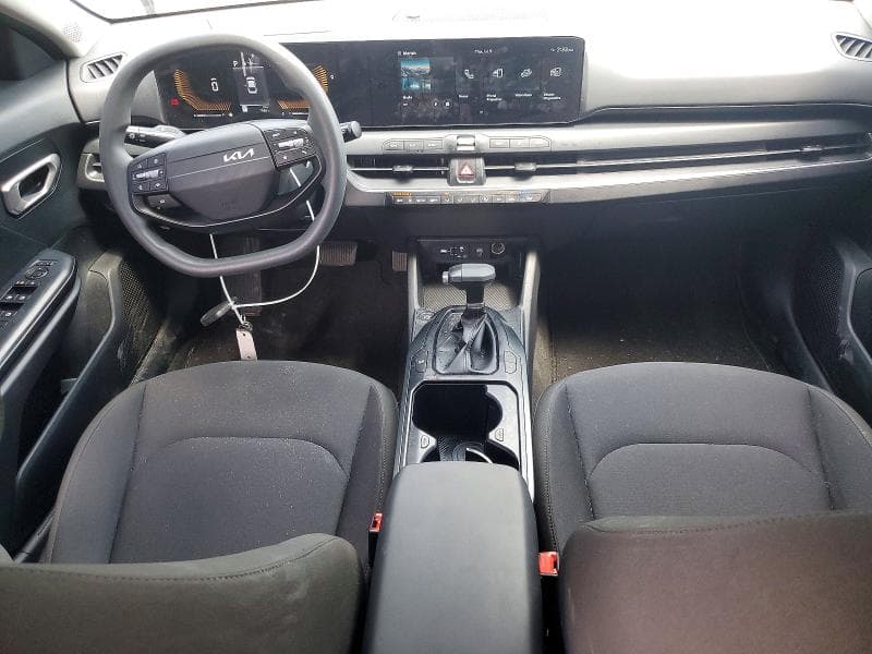 2026 KIA K4 LXS 8
