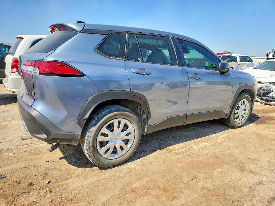 2024 TOYOTA COROLLA CROSS L L 3