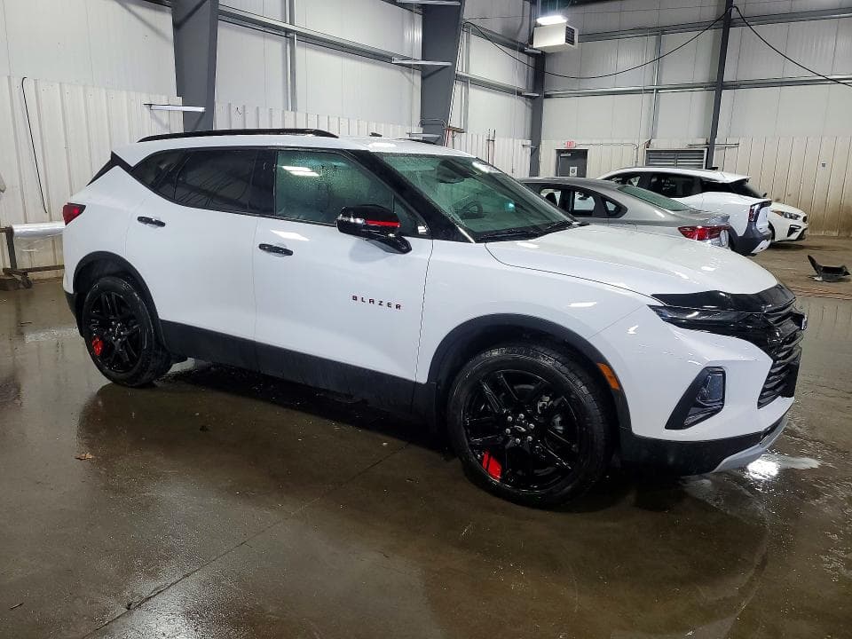 2022 CHEVROLET BLAZER 2LT 4