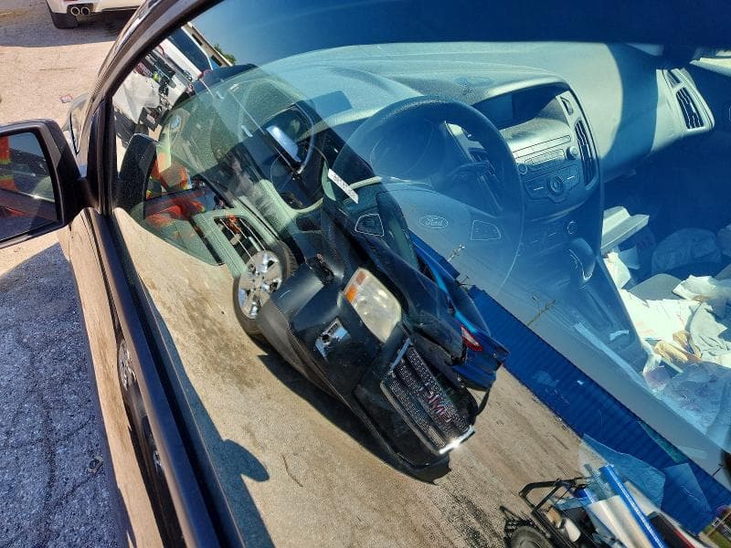 2018 FORD FOCUS SE SE 8