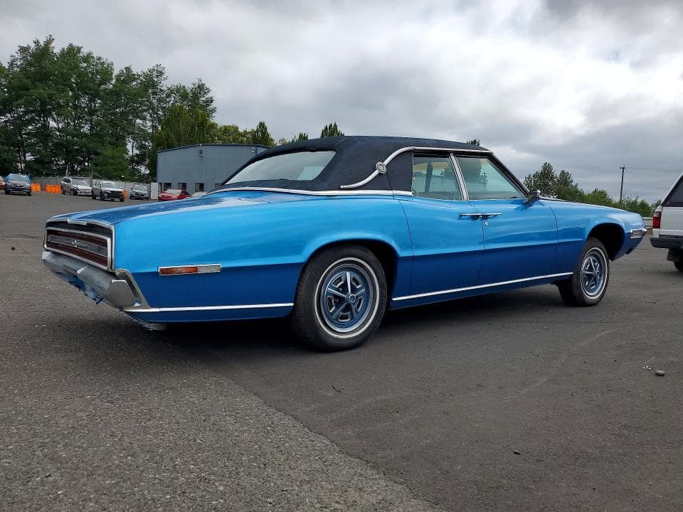1968 FORD THUNDERBIRD 3
