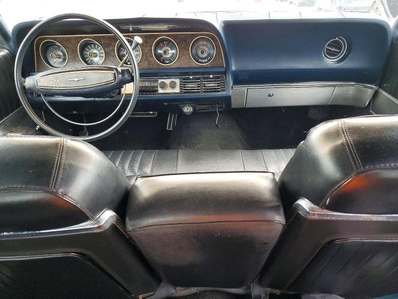 1968 FORD THUNDERBIRD 8