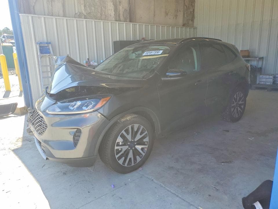 2020 FORD ESCAPE SE - 1