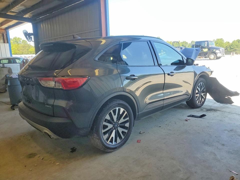 2020 FORD ESCAPE SE 3