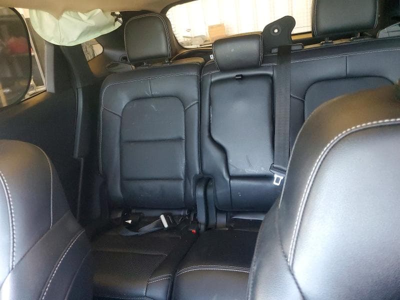 2020 FORD ESCAPE SE 10