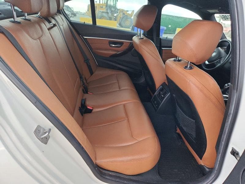 2016 BMW 328 XI SULEV 10