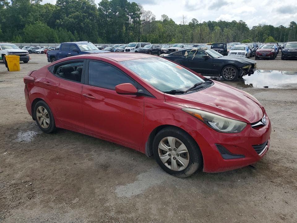 2016 HYUNDAI ELANTRA SE SE 4
