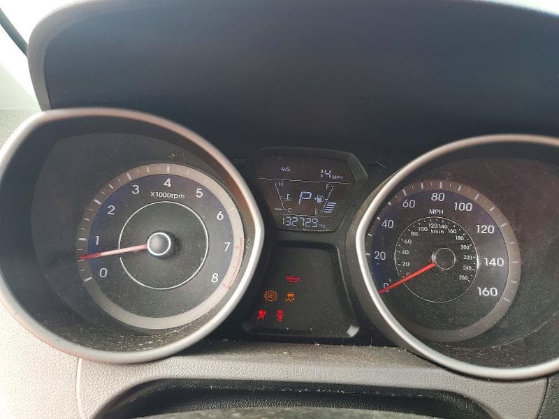 2016 HYUNDAI ELANTRA SE SE 9