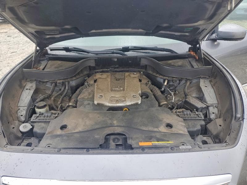 2017 INFINITI QX70 BASE 11