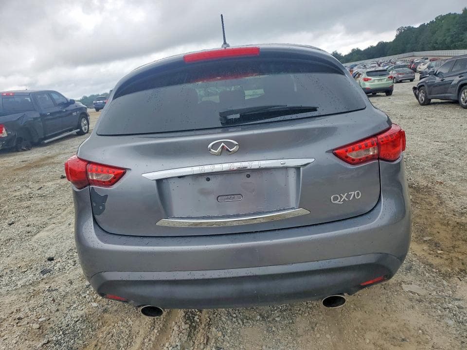 2017 INFINITI QX70 BASE 6