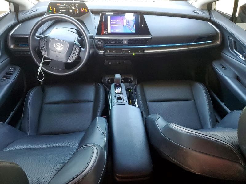 2024 TOYOTA PRIUS XLE 8