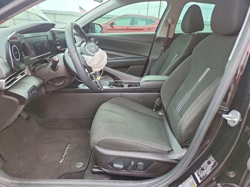 2022 HYUNDAI ELANTRA SEL 7