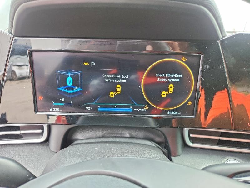 2022 HYUNDAI ELANTRA SEL 9