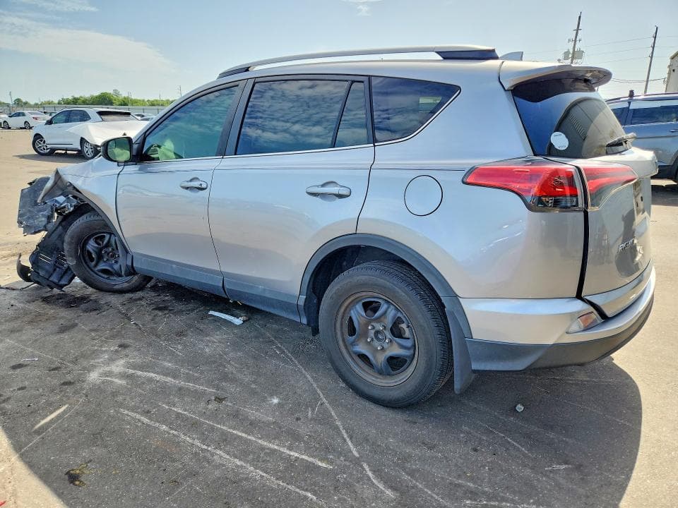 2017 TOYOTA RAV4 LE 2