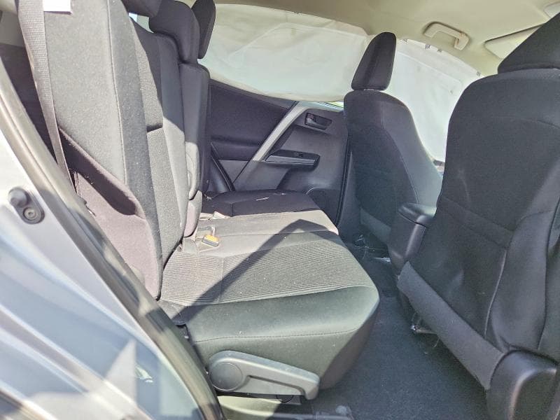 2017 TOYOTA RAV4 LE 11