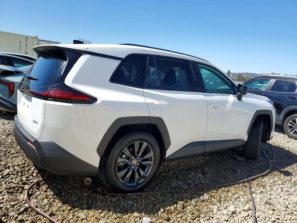 2026 TOYOTA RAV4 XLE PREMIUM 3