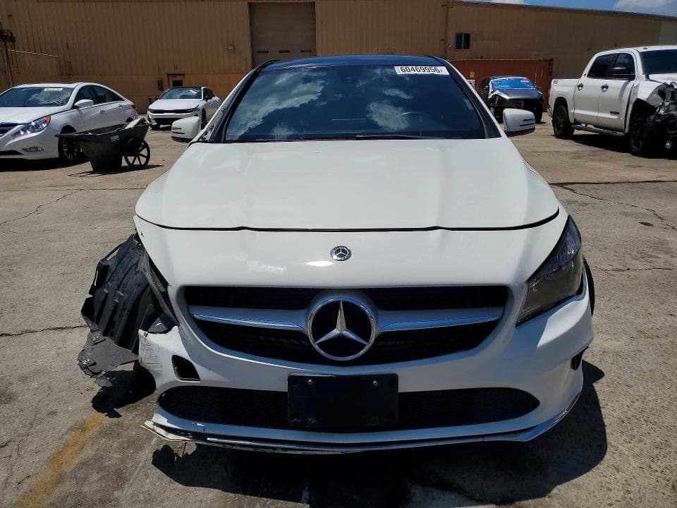2018 MERCEDES-BENZ CLA 250 4MATIC 5