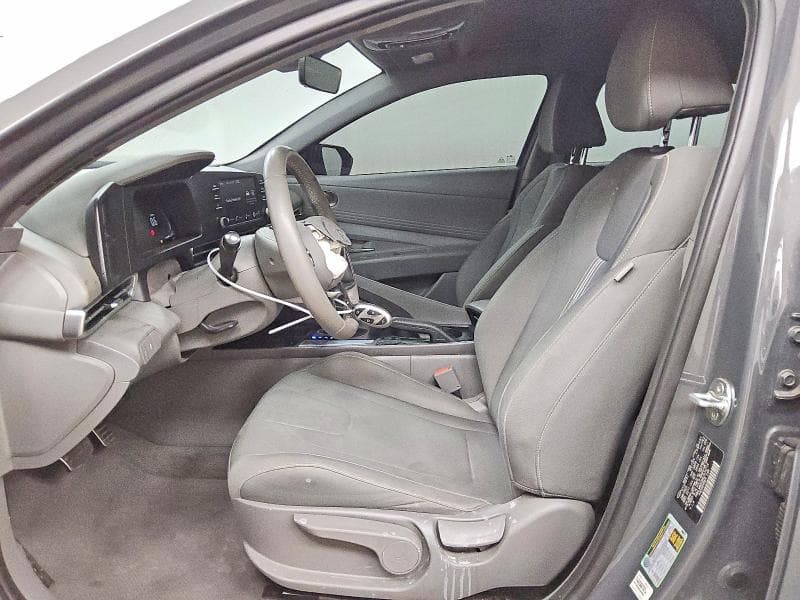 2025 HYUNDAI ELANTRA SEL SPORT 7