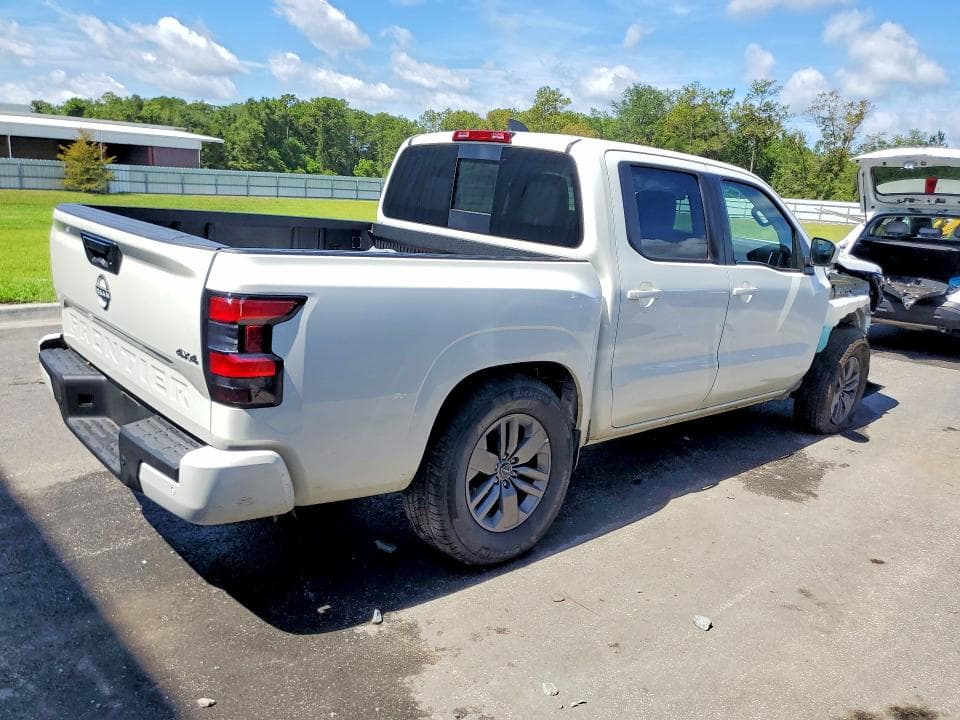2026 NISSAN FRONTIER SV 3