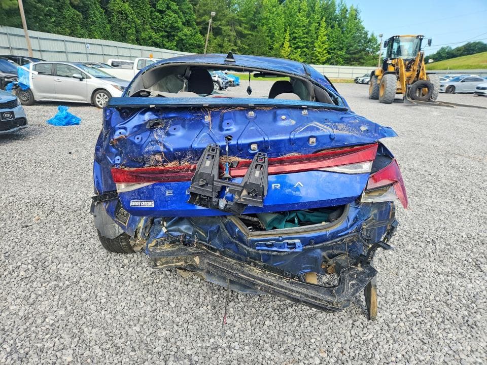 2022 HYUNDAI ELANTRA SEL SEL 6