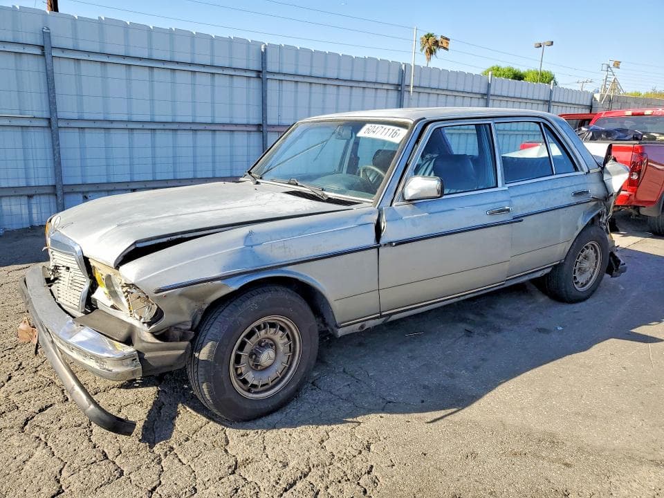1984 MERCEDES-BENZ 300 DT - 1