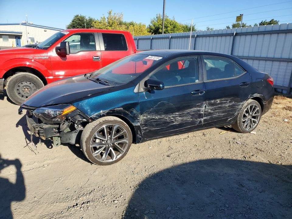 2017 TOYOTA COROLLA LE - 1