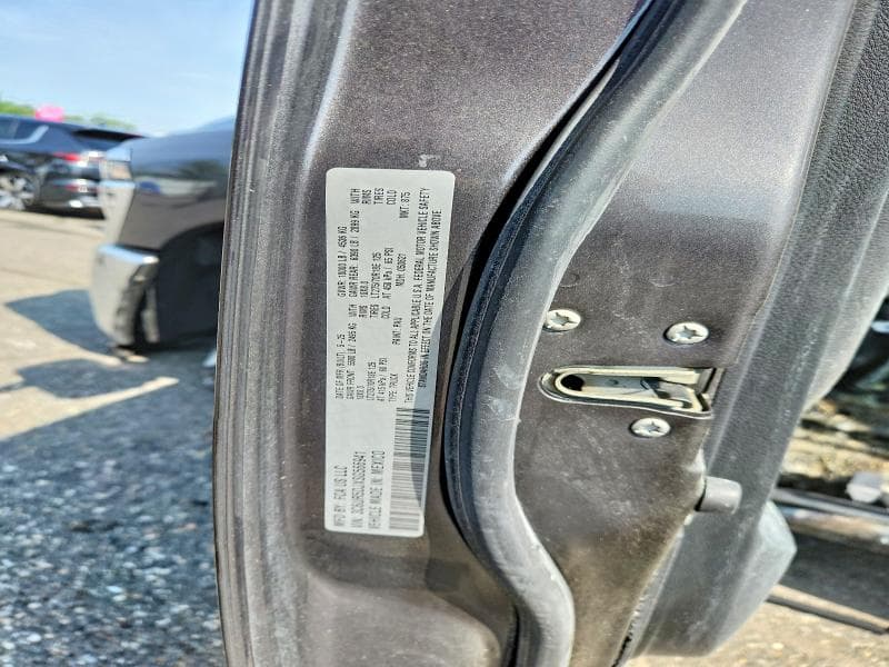 2025 RAM 2500 BIG HORN BIG HORN 12