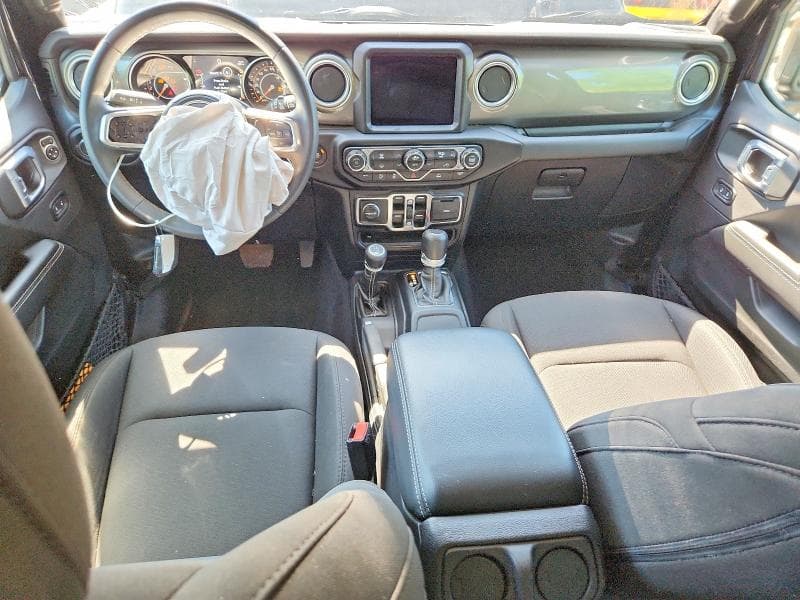 2023 JEEP WRANGLER SAHARA 8