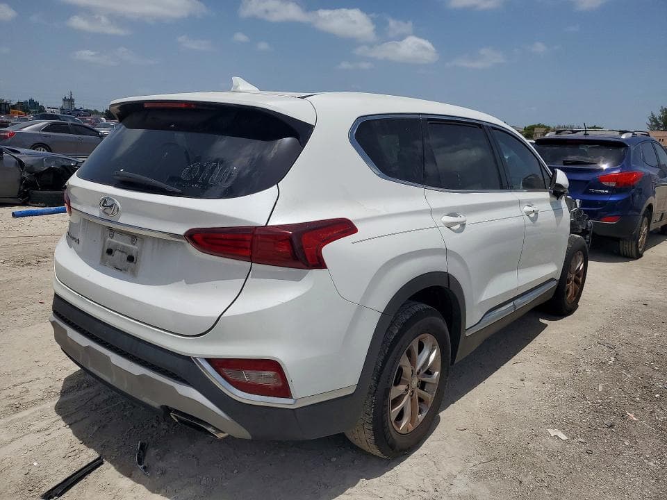 2019 HYUNDAI SANTA FE SEL 3