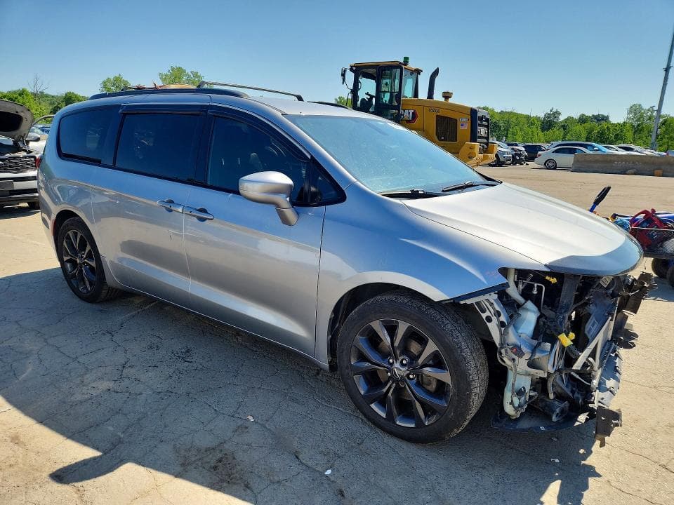 2018 CHRYSLER PACIFICA TOURING L PLUS 4
