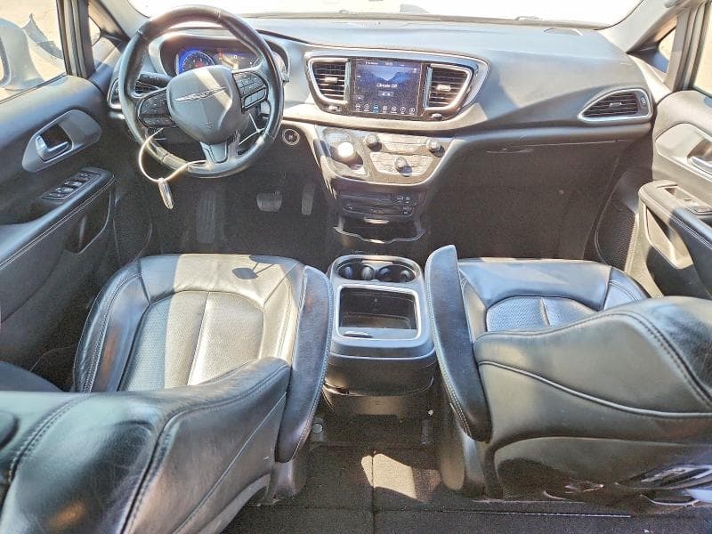 2018 CHRYSLER PACIFICA TOURING L PLUS 8