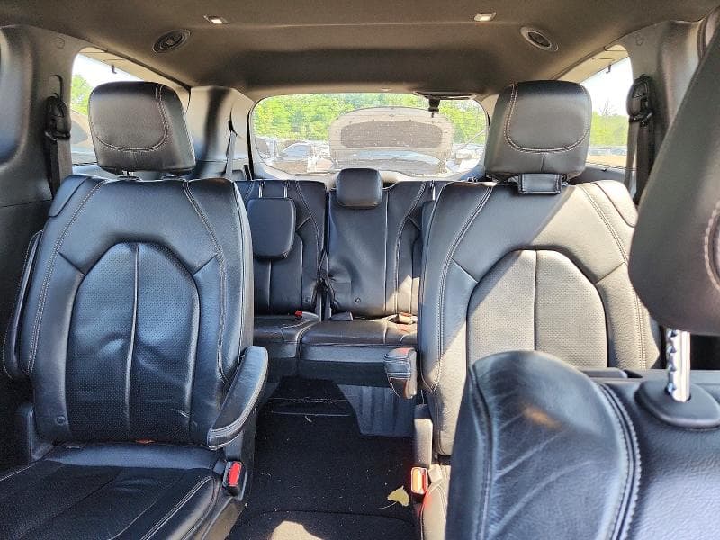 2018 CHRYSLER PACIFICA TOURING L PLUS 10