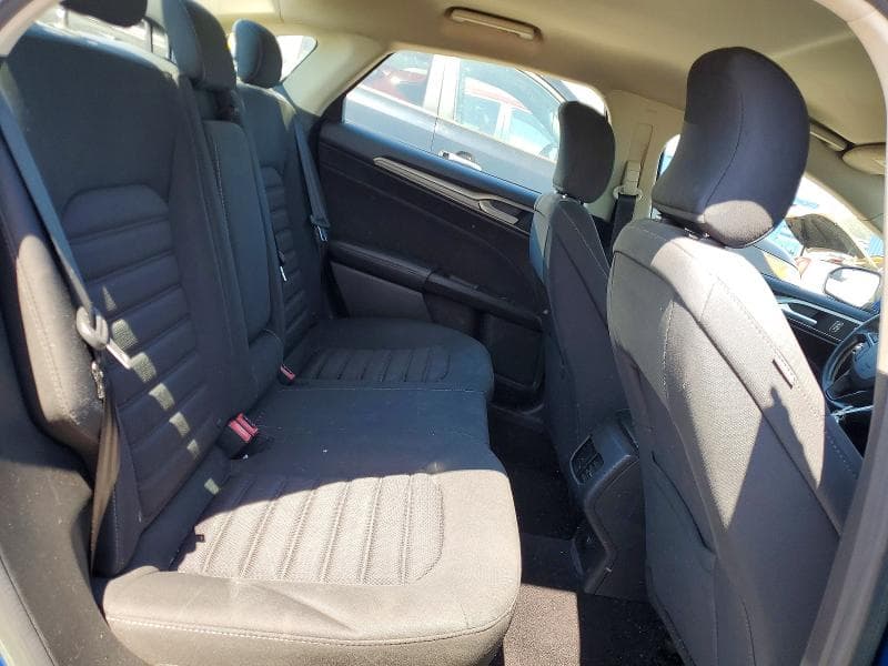2017 FORD FUSION SE 10